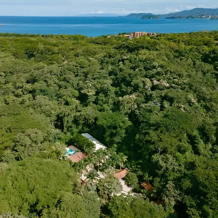 Family Jungle Stay, Minutes To Playa Conchal