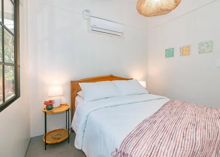 Family Jungle Stay, Minutes To Playa Conchal Guest house *