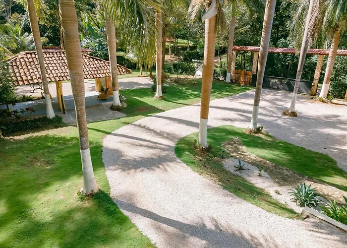 Family Jungle Stay, Minutes To Playa Conchal Guest house *