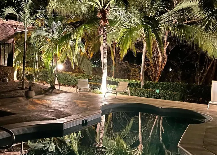 Family Jungle Stay, Minutes To Playa Conchal